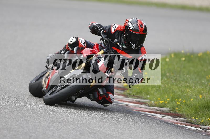 /37 28.07.2025 Dunlop Ride und Test Day ADR/Einsteiger gruen/25